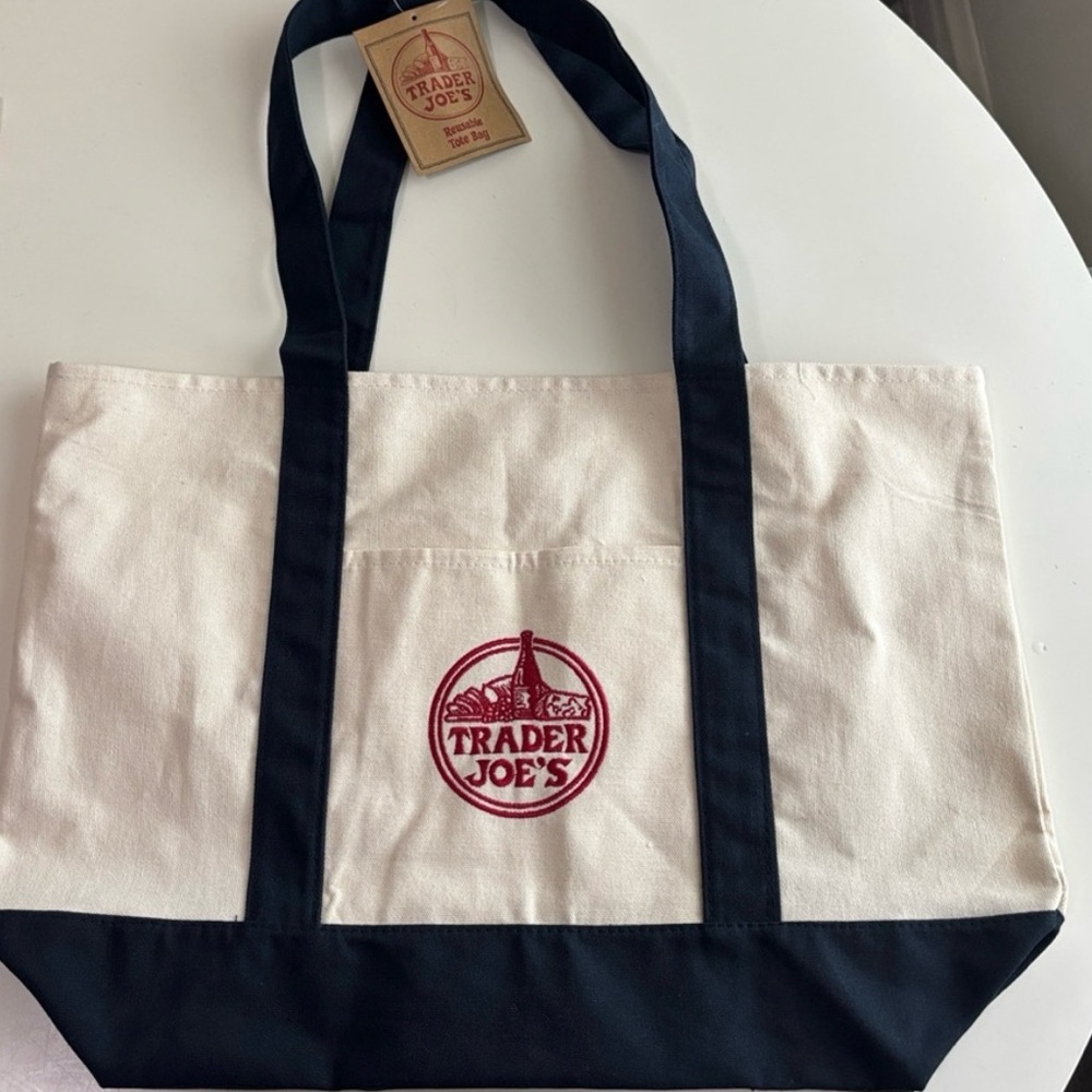 Trader Joe's Cream and Navy Large Tote Bag NEW WITH TAGS